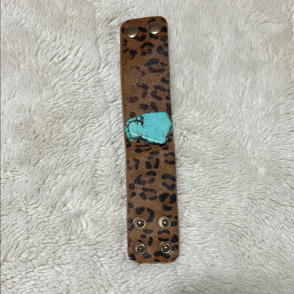 Leopard Print Bracelet with Turquoise Accent